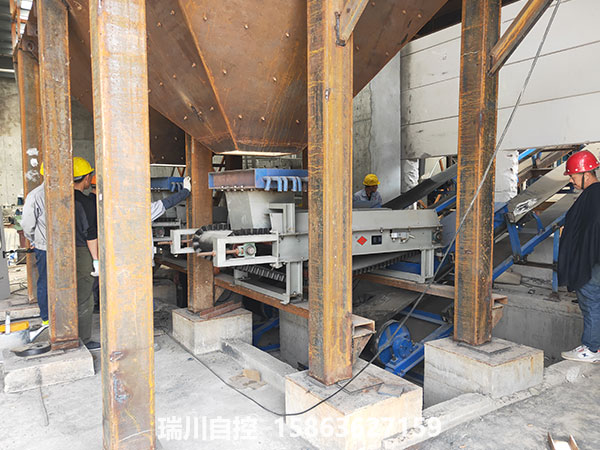菏澤定量給料機客戶現場試機成功
