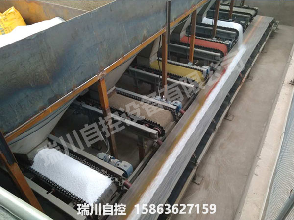 河南洛陽客戶實地考察肥料多倉連續配料皮帶秤